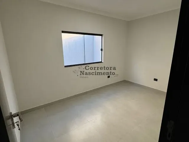 Casa com 250m² 3 quartos e 4 banheiros, à venda, no bairro Bosque dos Eucaliptos em São José dos Campos