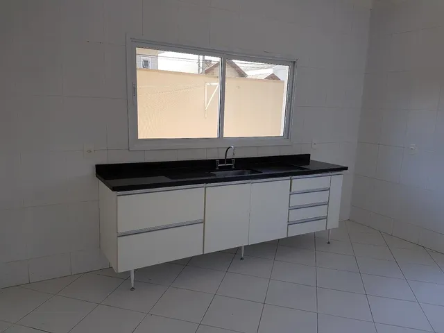 Casa com 283m² 4 quartos e 3 banheiros, à venda ou para alugar, no bairro Urbanova em São José Dos Campos