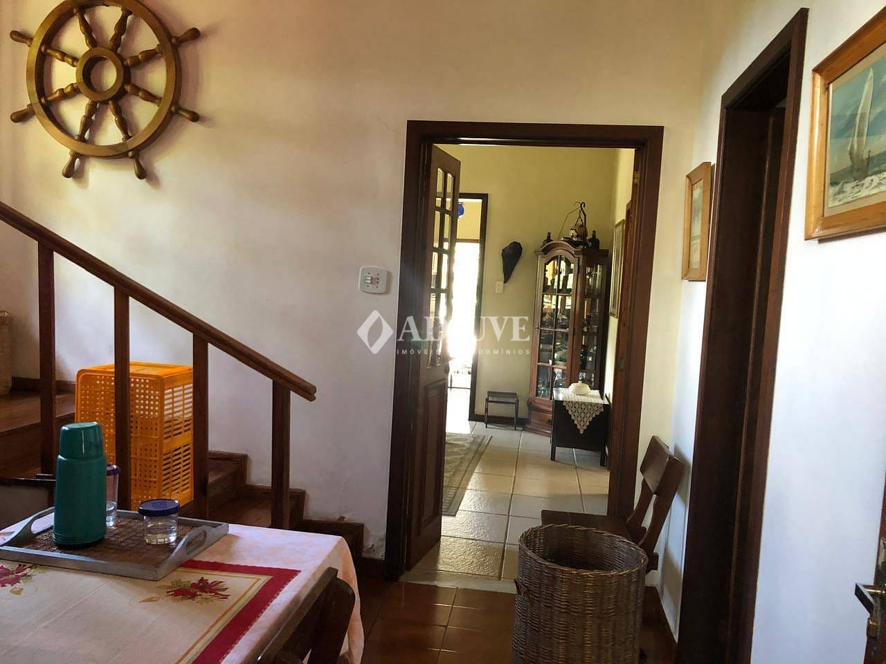Casa à venda com 3 quartos, 250m² - Foto 7