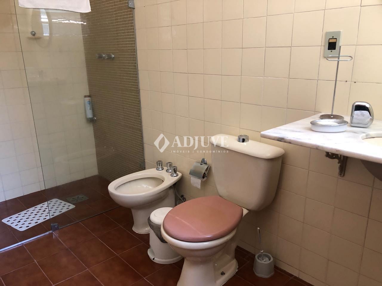 Casa à venda com 3 quartos, 250m² - Foto 29