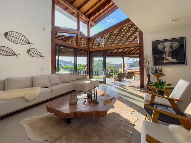 Casa com 2700m² 4 quartos e 7 banheiros, à venda, no bairro Colinas do Ermitage (Sousas) em Campinas