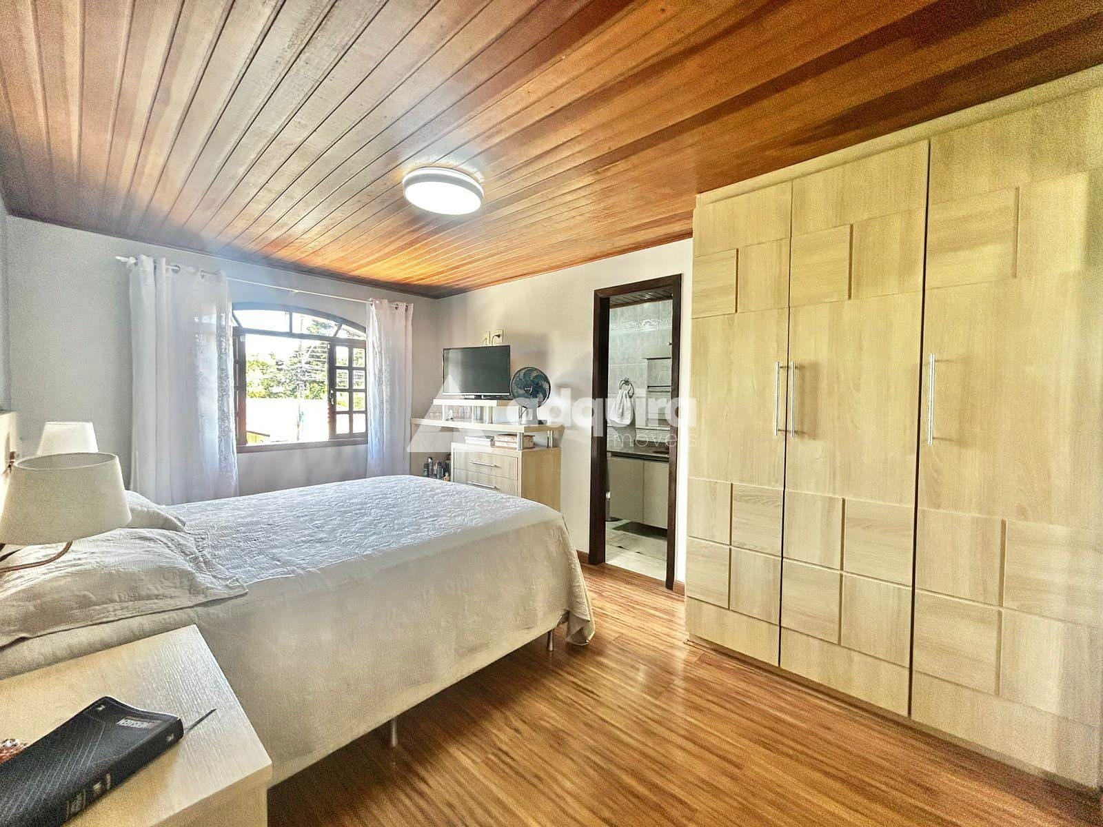 Casa, 4 quartos, 188 m² - Foto 9