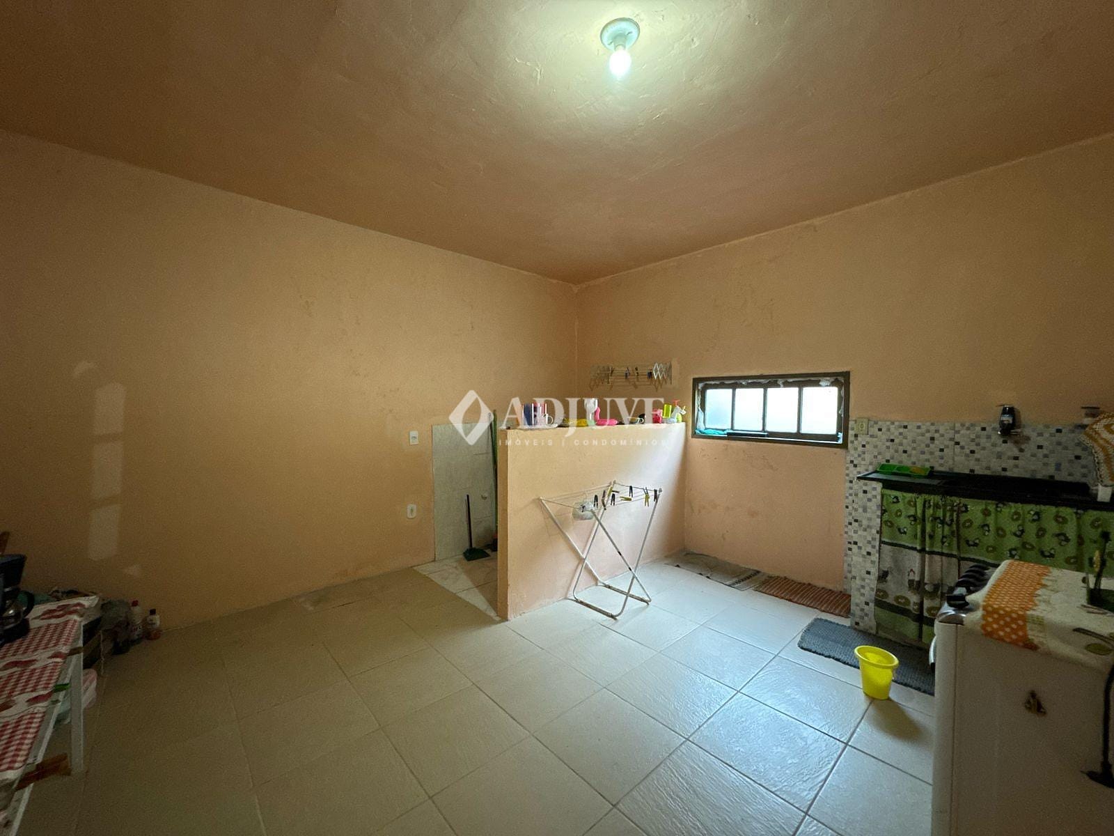 Casa à venda com 6 quartos, 114m² - Foto 40