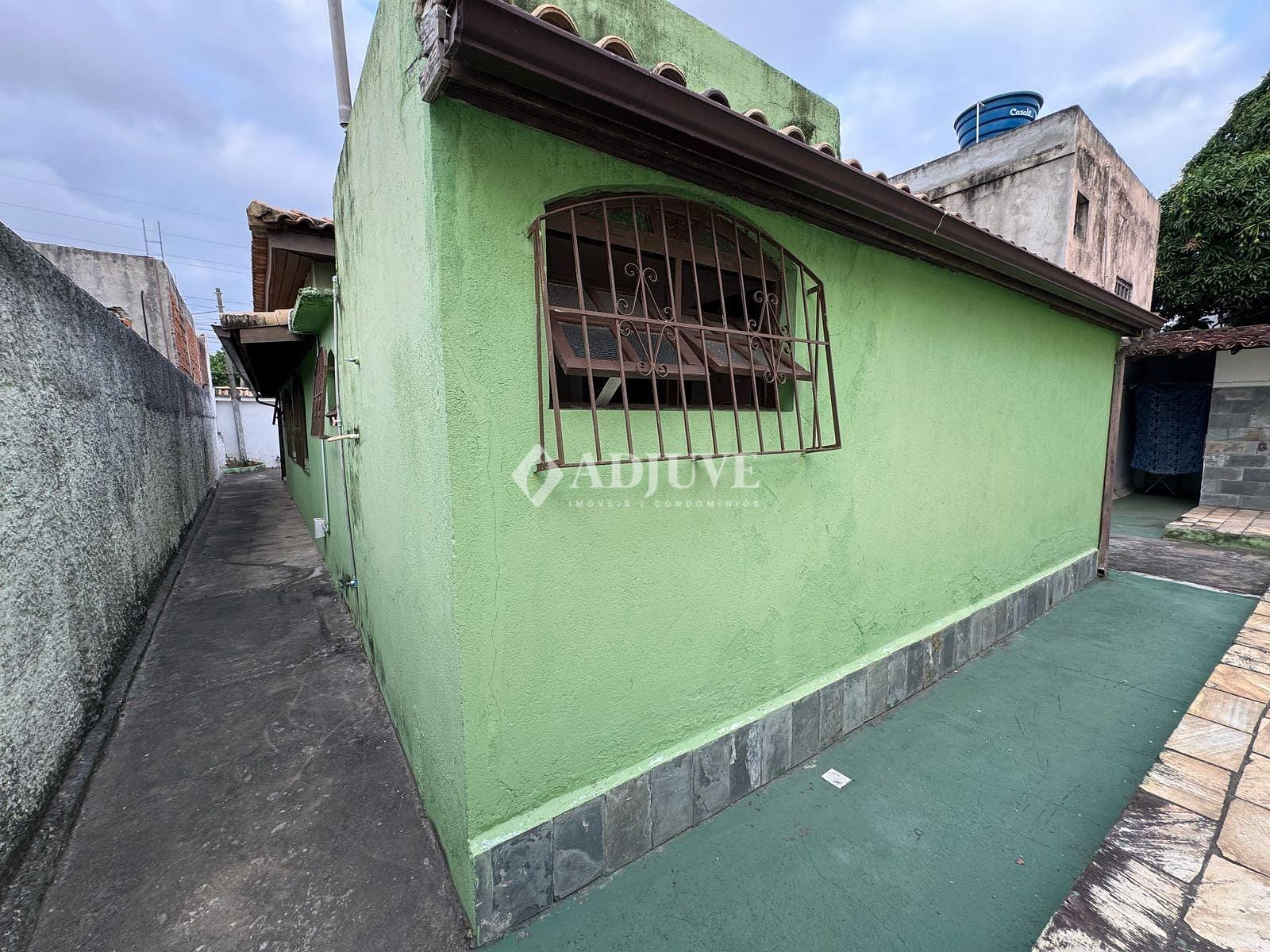 Casa à venda com 6 quartos, 114m² - Foto 48