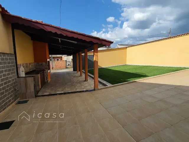 Casa com 380m² 3 quartos e 3 banheiros, à venda, no bairro Cruzilia em Cruzília