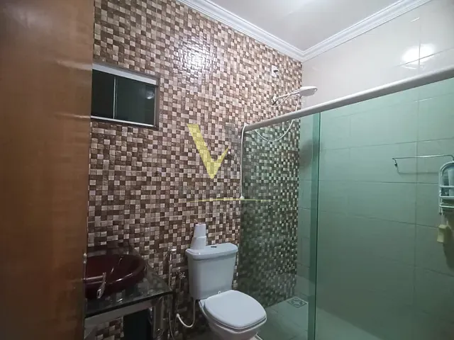Casa com 200m² 2 quartos e 2 banheiros, à venda, no bairro Jardim Italia em Anápolis