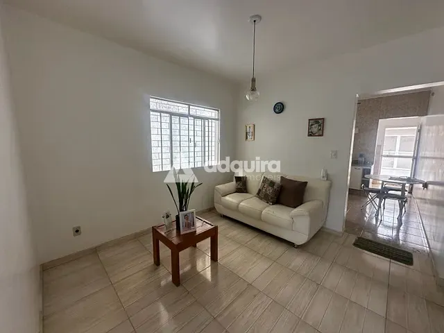 Casa com 361m² 3 quartos e 3 banheiros, à venda, no bairro Uvaranas em Ponta Grossa