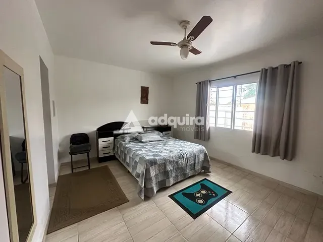 Casa com 361m² 3 quartos e 3 banheiros, à venda, no bairro Uvaranas em Ponta Grossa