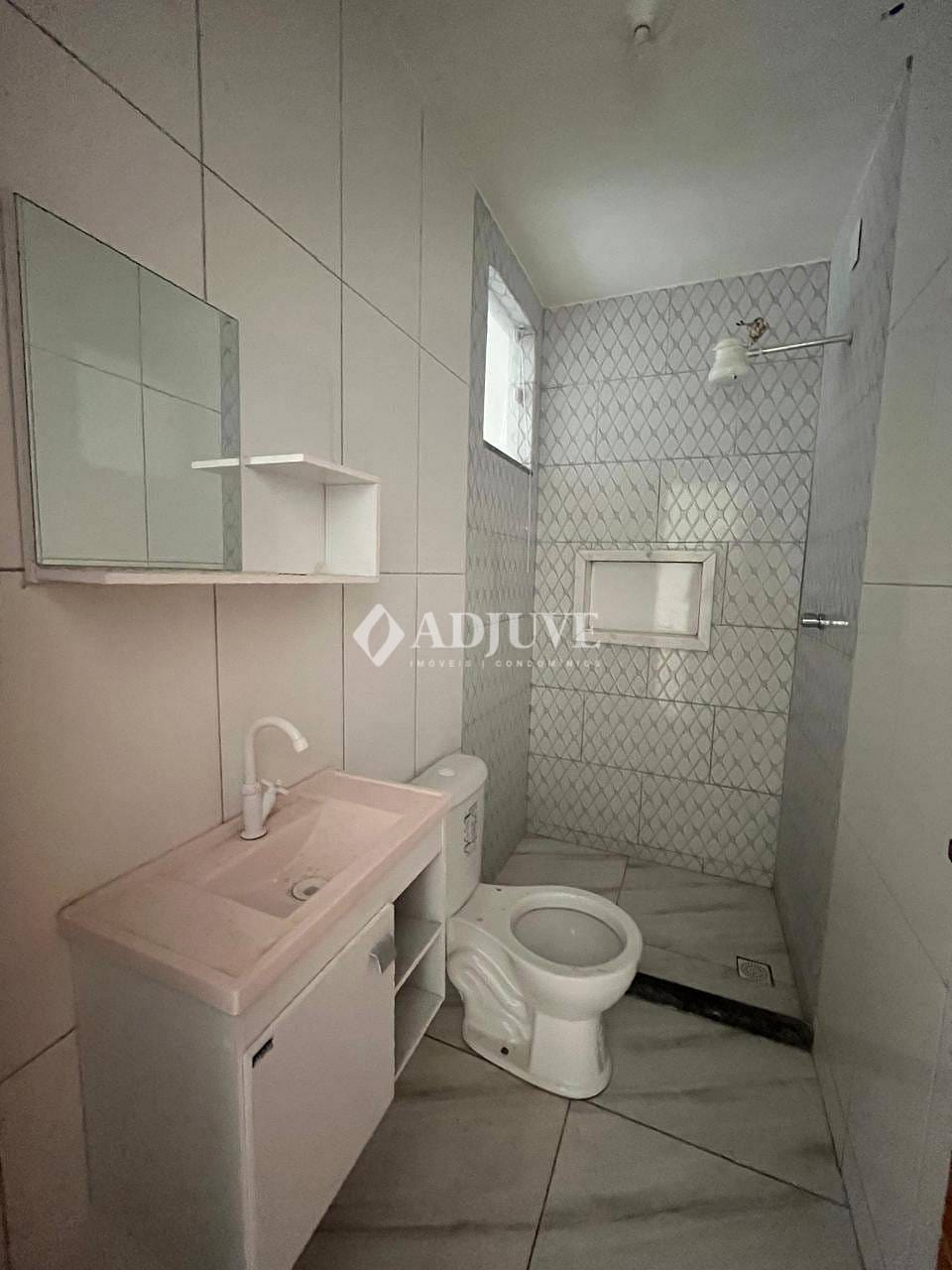 Casa à venda com 2 quartos, 85m² - Foto 10