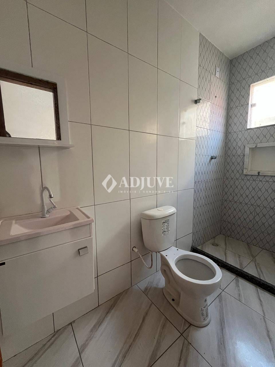 Casa à venda com 2 quartos, 85m² - Foto 11