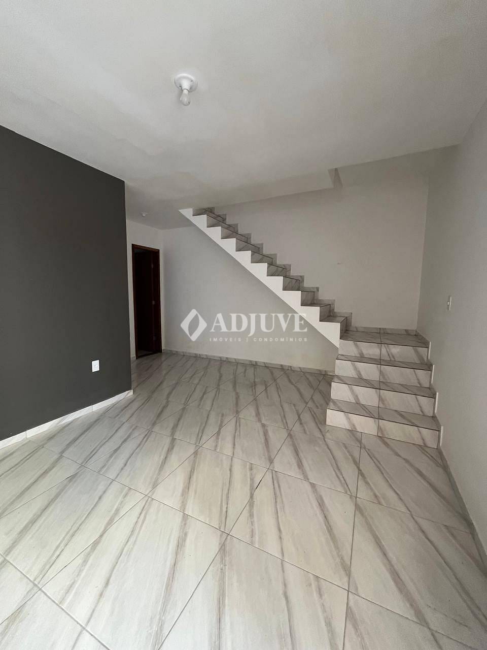 Casa à venda com 2 quartos, 85m² - Foto 7