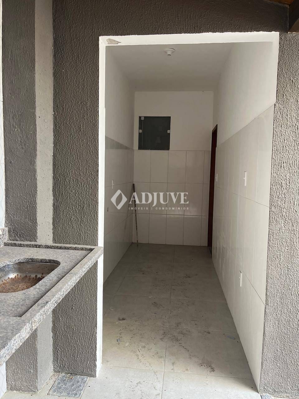 Casa à venda com 2 quartos, 85m² - Foto 3