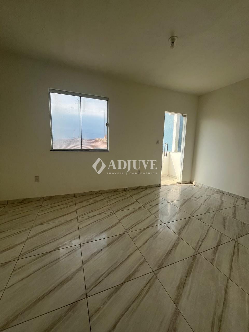 Casa à venda com 2 quartos, 85m² - Foto 17