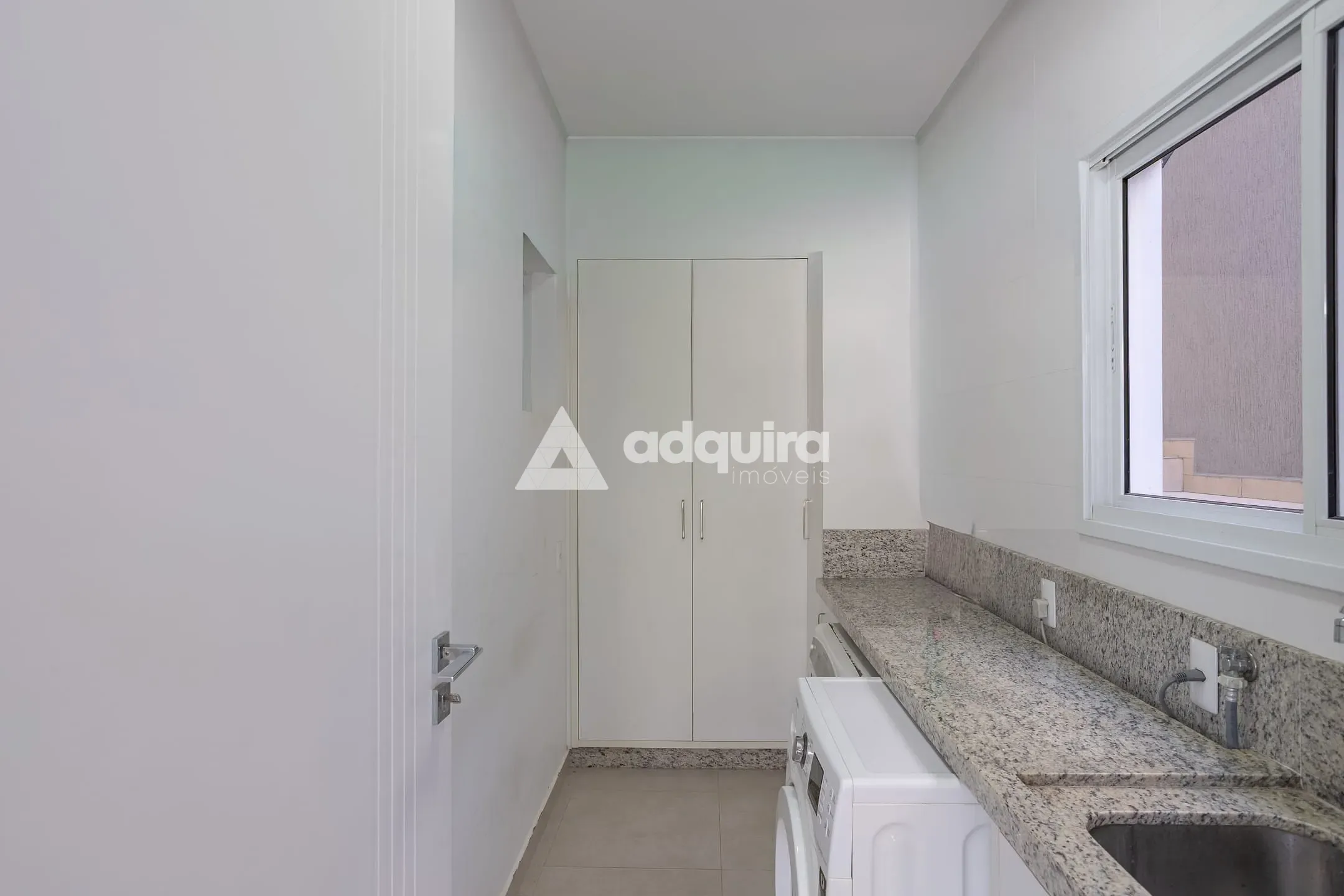Casa, 3 quartos, 284 m² - Foto 26