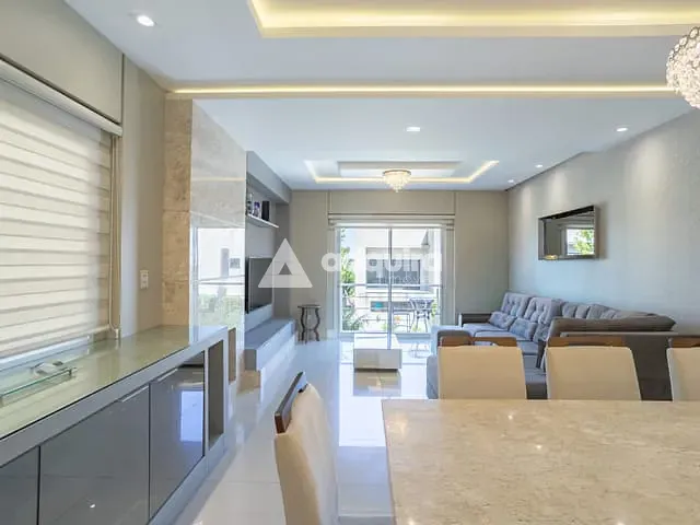 Casa com 372m² 3 quartos e 4 banheiros, à venda ou para alugar, no bairro Jardim Carvalho em Ponta Grossa