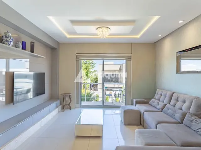 Casa com 372m² 3 quartos e 4 banheiros, à venda ou para alugar, no bairro Jardim Carvalho em Ponta Grossa