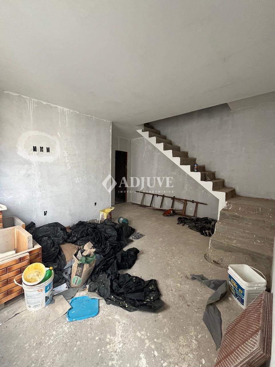 Casa à venda com 2 quartos, 85m² - Foto 8