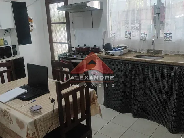 Casa com 132m² 2 quartos e 1 banheiro, à venda, no bairro Jardim Santa Luzia em São José dos Campos