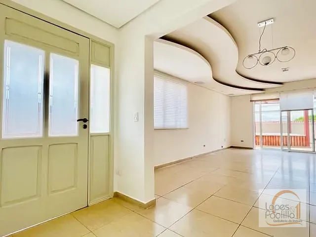 Casa com 343m² 3 quartos e 2 banheiros, à venda, no bairro Cidade Satélite em Atibaia