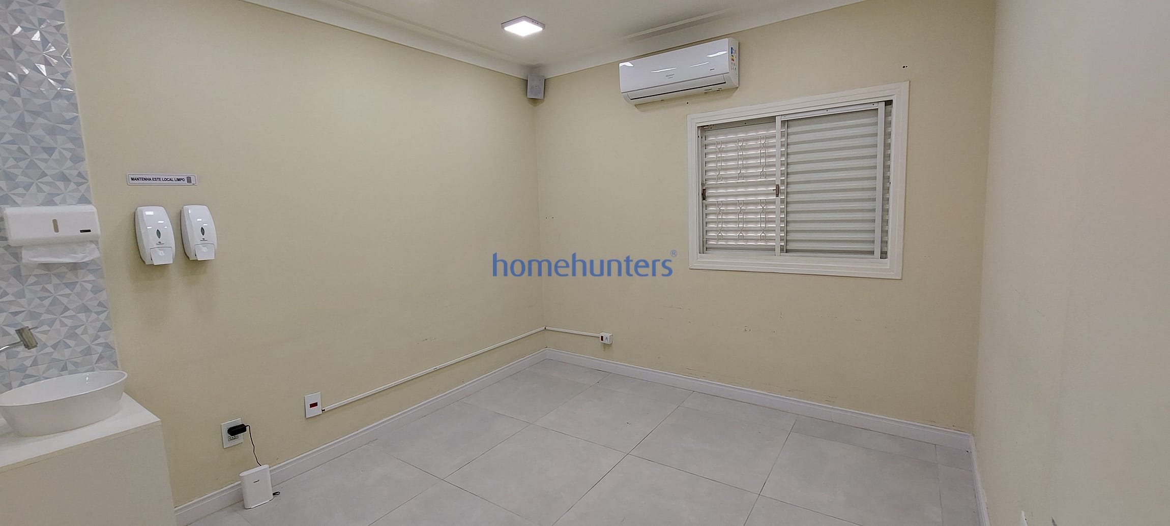 Casa para alugar com 1 quarto, 227m² - Foto 12
