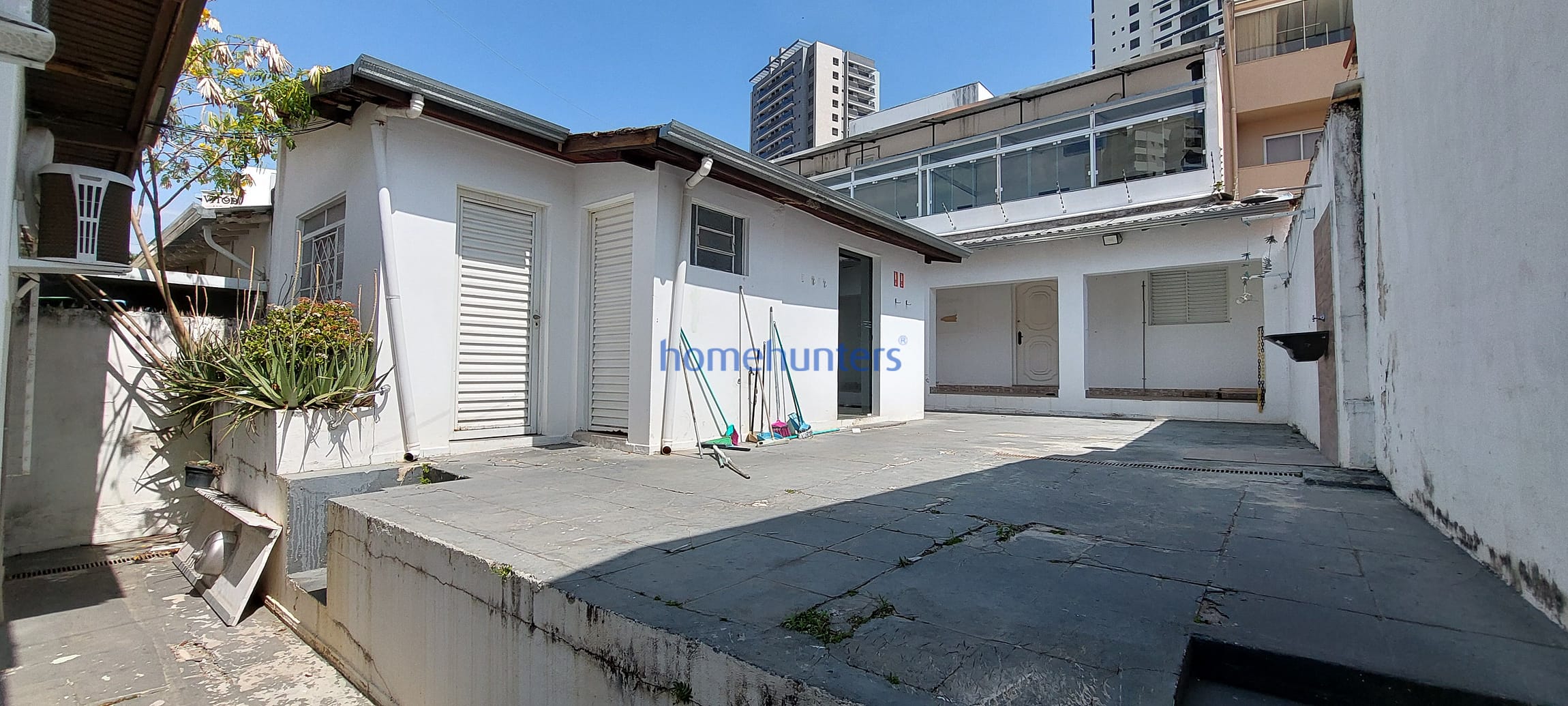 Casa para alugar com 1 quarto, 227m² - Foto 14