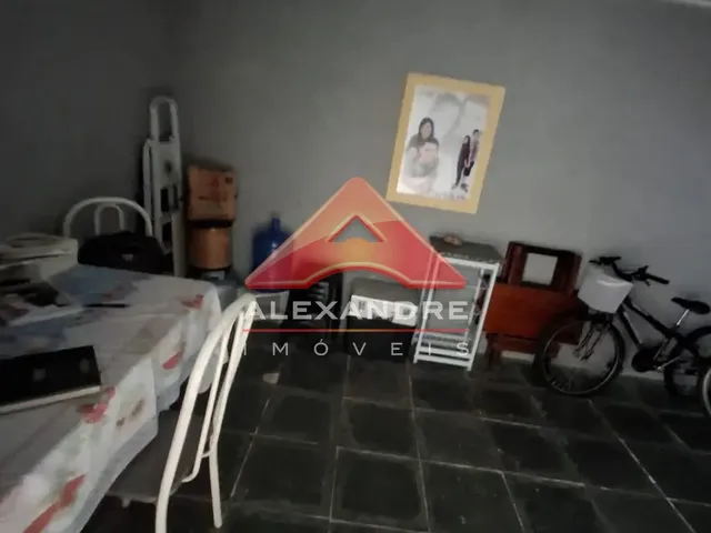 Casa com 125m² 3 quartos e 1 banheiro, à venda, no bairro Cidade Jardim em Jacareí