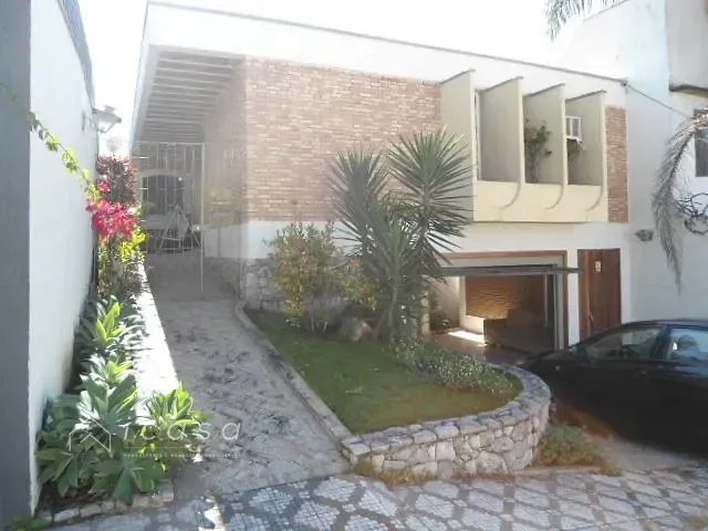 Casa com 253m² 5 quartos e 4 banheiros, à venda, no bairro Jardim Santa Clara em Taubaté