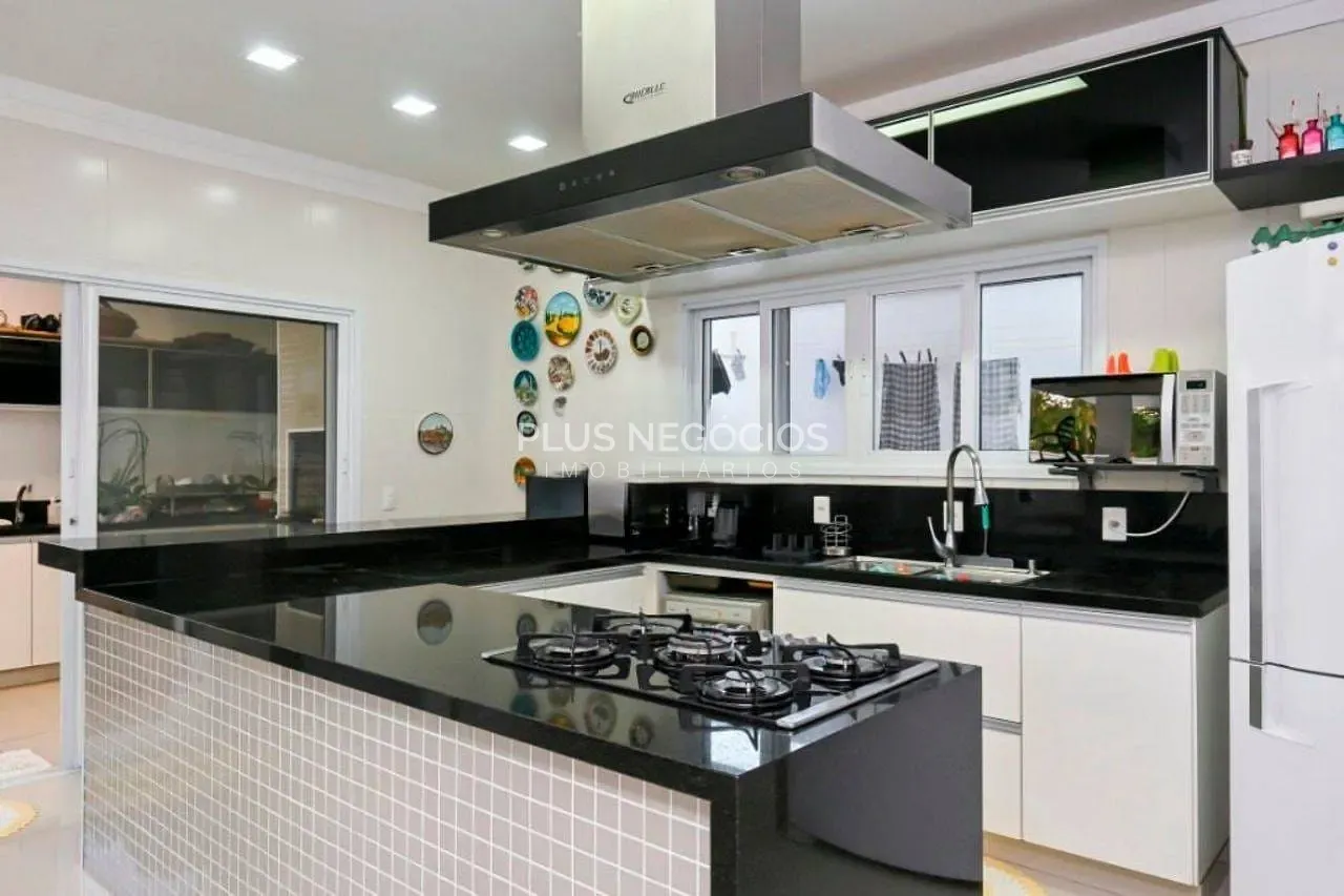 Casa, 3 quartos, 380 m² - Foto 8