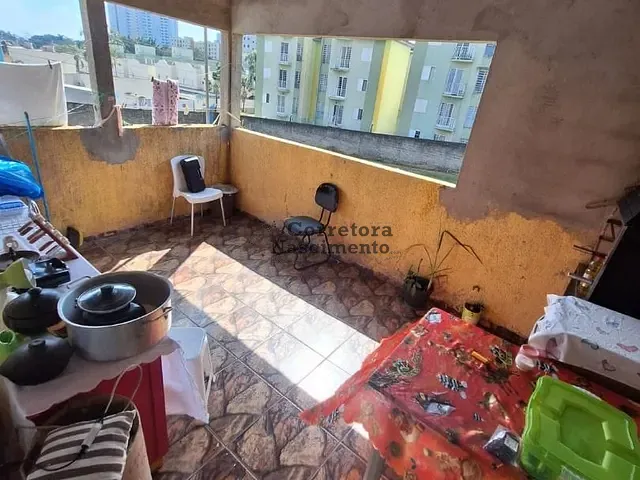 Casa com 200m² 4 quartos e 3 banheiros, para alugar, no bairro Jardim Primavera em Jacareí