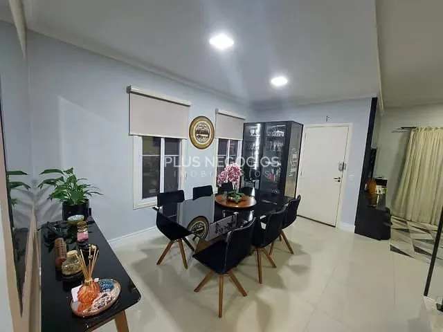 Casa com 138m² 3 quartos e 2 banheiros, à venda, no bairro Jardim São Carlos em Sorocaba