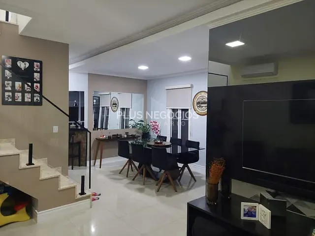 Casa com 138m² 3 quartos e 2 banheiros, à venda, no bairro Jardim São Carlos em Sorocaba
