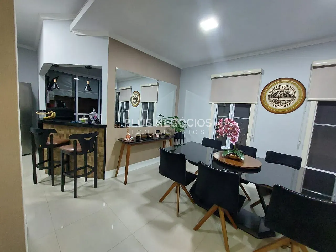 Casa, 3 quartos, 126 m² - Foto 2
