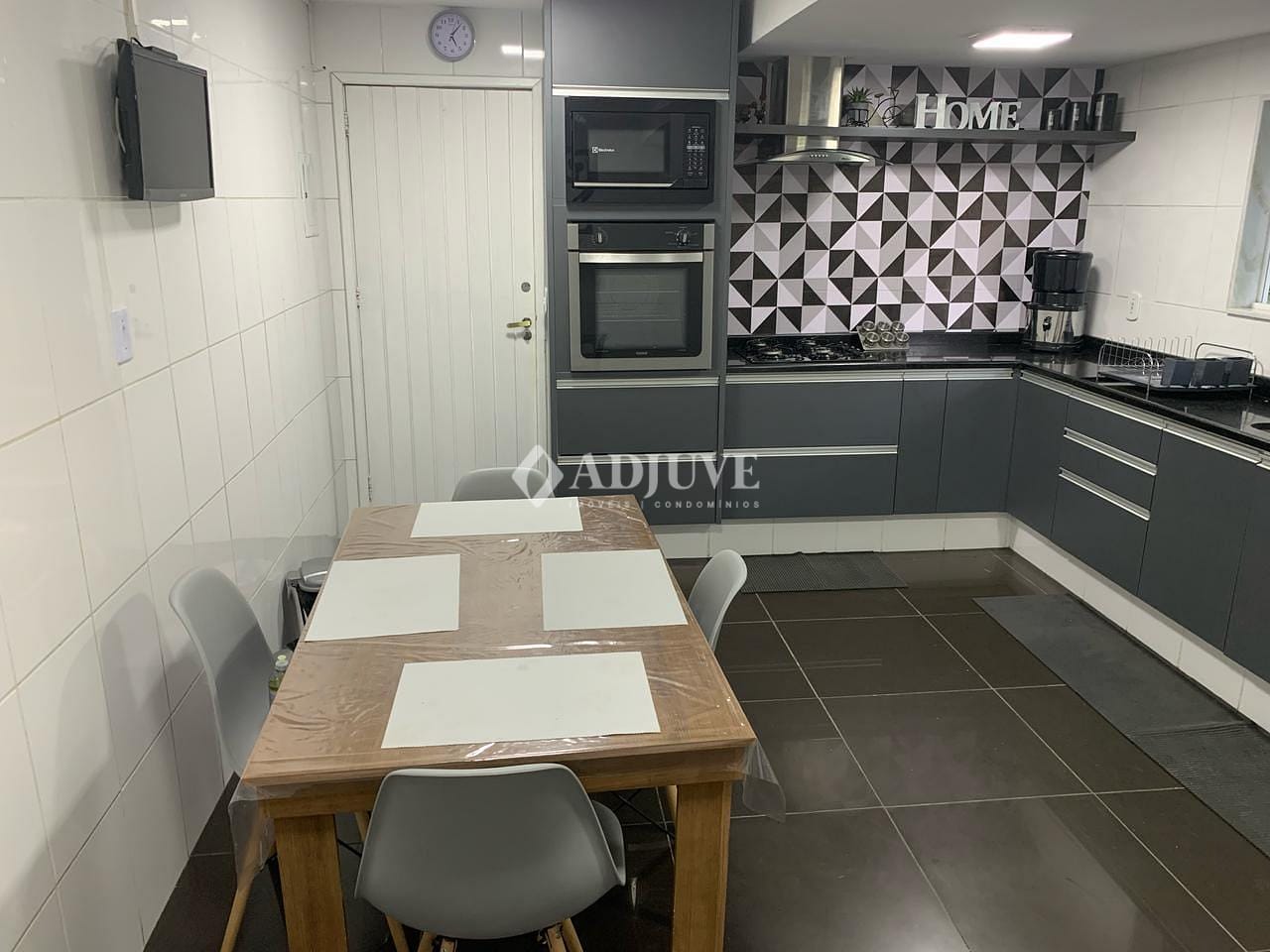 Casa à venda com 3 quartos, 300m² - Foto 21