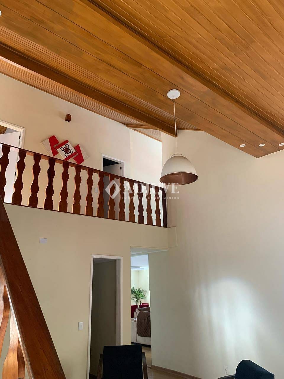 Casa à venda com 3 quartos, 300m² - Foto 26