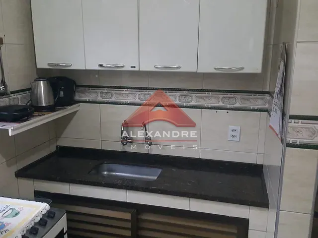 Casa com 310m² 2 quartos e 1 banheiro, à venda, no bairro Jardim Santa Inês em São José dos Campos