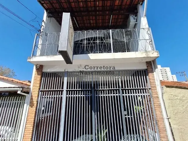 Casa com 300m², à venda, no bairro Parque Itamarati em Jacareí
