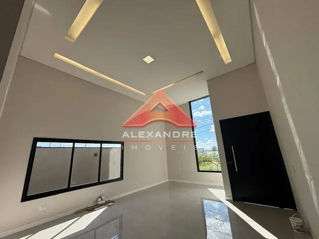 Casa com 300m² 3 quartos e 2 banheiros, à venda, no bairro Bairro do Grama em Caçapava