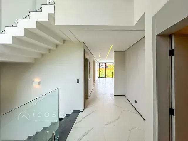 Casa com 636m² 5 quartos e 7 banheiros, à venda, no bairro Condomínio Residencial Alphaville I em São José dos Campos