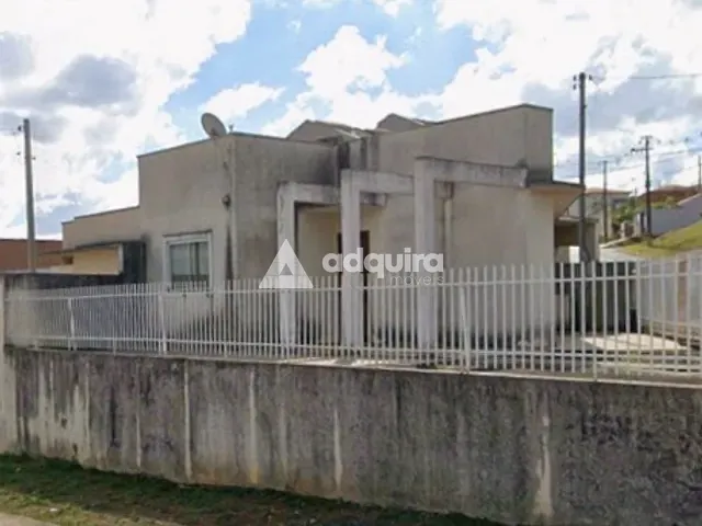 Casa 2 quartos e 1 banheiro, à venda, no bairro Uvaranas em Ponta Grossa