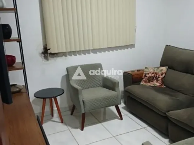 Casa 2 quartos e 1 banheiro, à venda, no bairro Uvaranas em Ponta Grossa