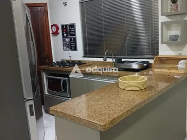 Casa 2 quartos e 1 banheiro, à venda, no bairro Uvaranas em Ponta Grossa