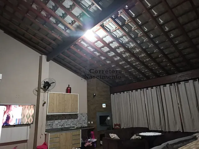 Casa com 168m² 3 quartos e 3 banheiros, à venda, no bairro Jardim Paraiso em Jacareí