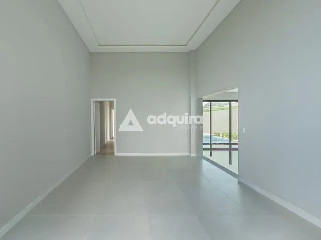 Casa com 403m² 3 quartos e 2 banheiros, à venda, no bairro Jardim Carvalho em Ponta Grossa