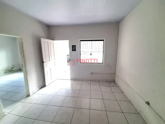 Casa 2 quartos e 1 banheiro, à venda, no bairro Vila Jerusalém em São Bernardo do Campo