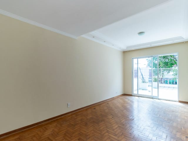 Foto do Casa - Casa para venda em Vila Mascote com 5 quartos, sendo 1 suíte , 181m² | Lares e Andares Imóveis