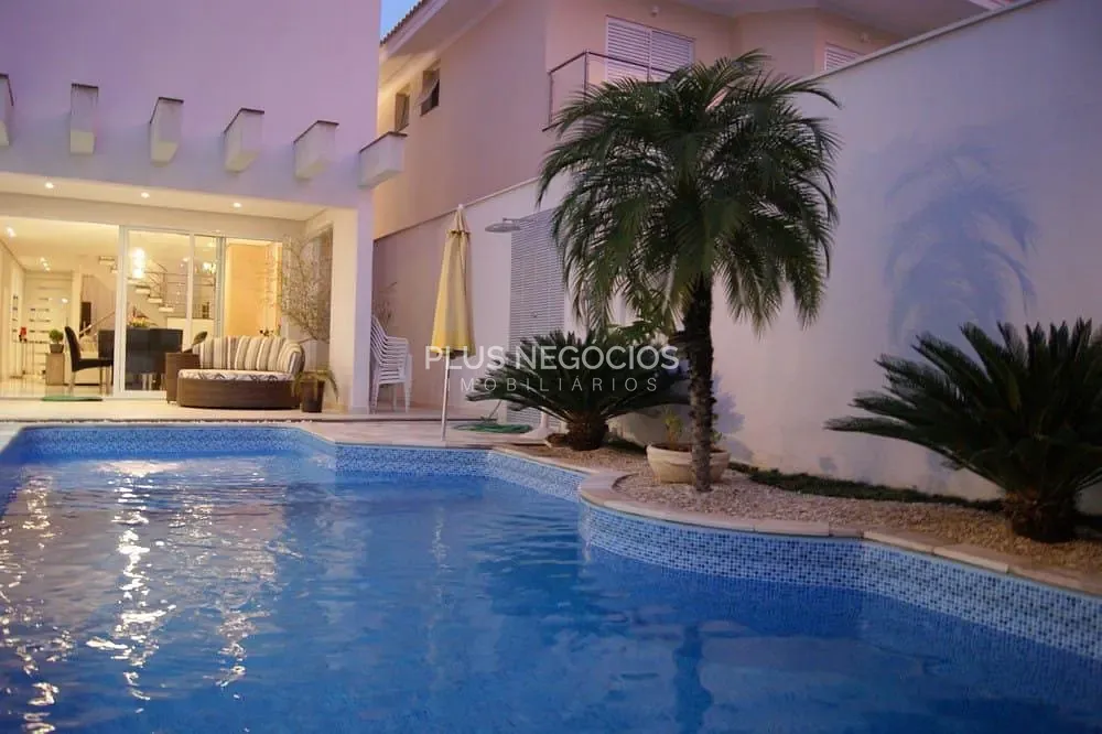 Casa, 3 quartos, 380 m² - Foto 1