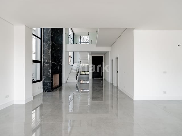Casa com 439m² 4 quartos e 6 banheiros, à venda, no bairro Alphaville em Santana de Parnaíba