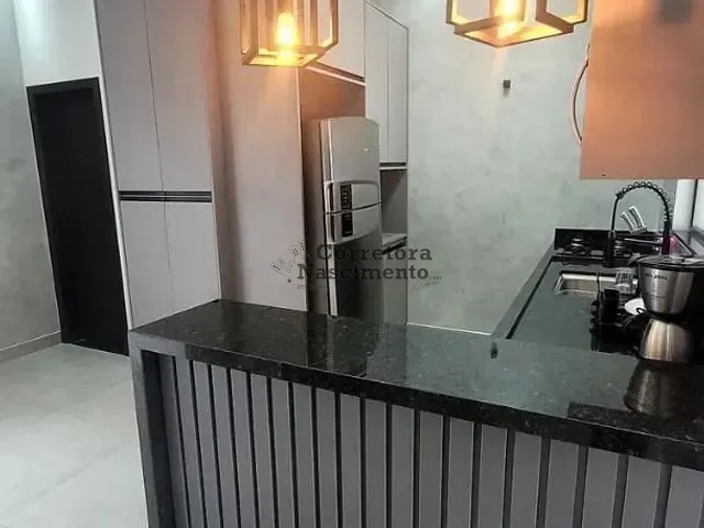 Casa com 240m², à venda, no bairro Loteamento Villa Branca em Jacareí