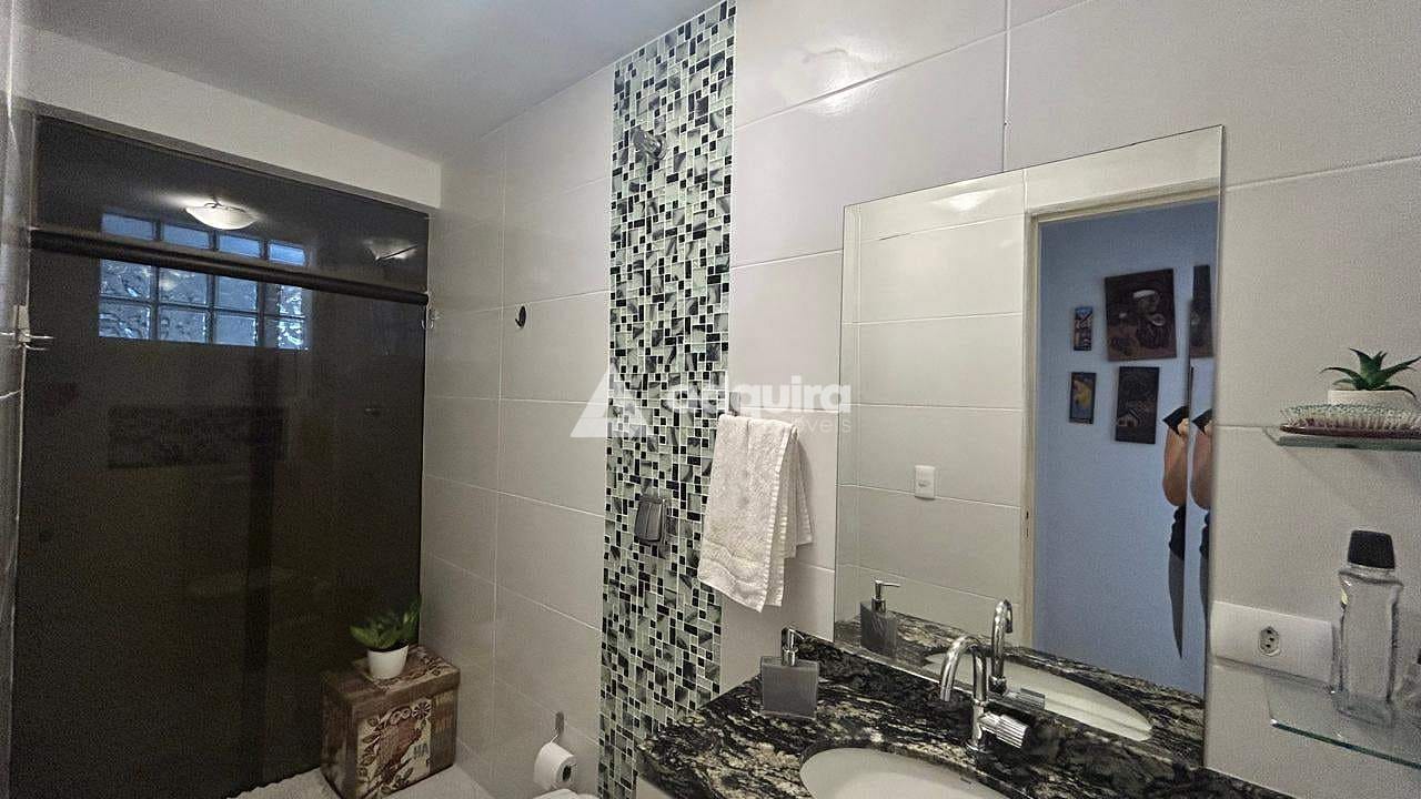 Casa, 3 quartos, 240 m² - Foto 17