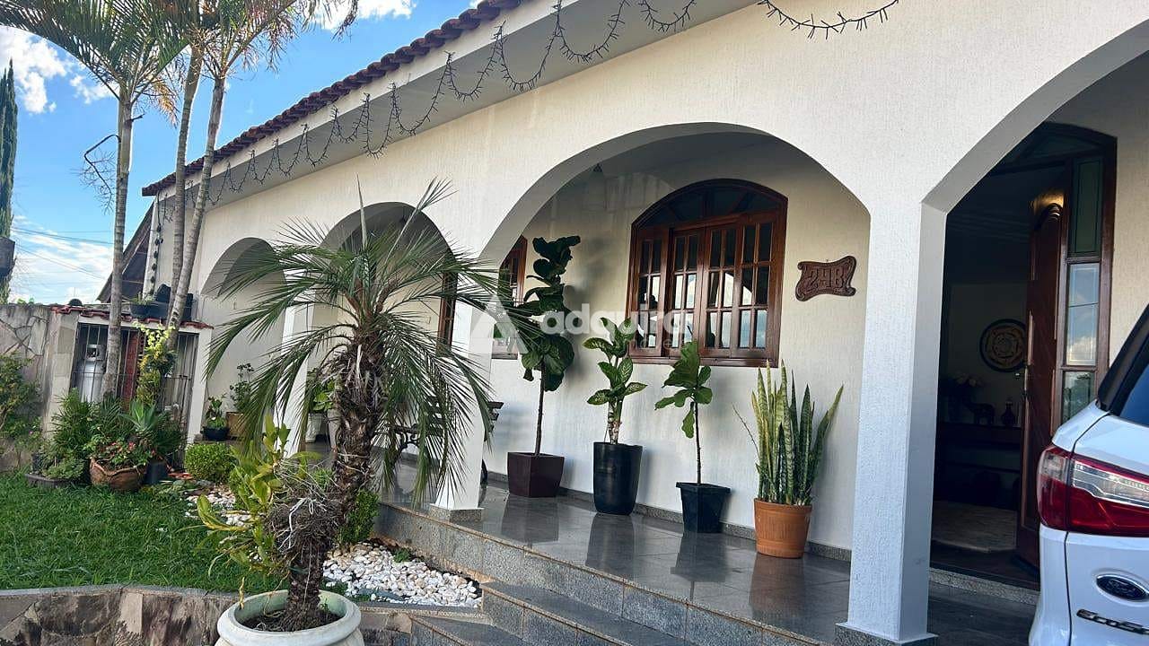 Casa, 3 quartos, 240 m² - Foto 3